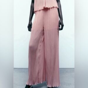 NWT ZARA Pleated Pants